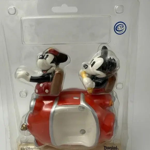 RARE Disney Mickey & Minnie Mouse Car Salt & Pepper Shakers - Picture 4 of 7